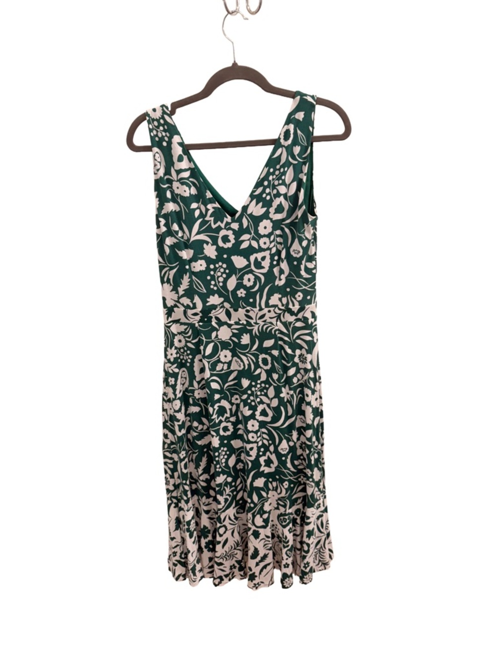Boden Green and White Floral Midi Dress - Picture 3 of 5